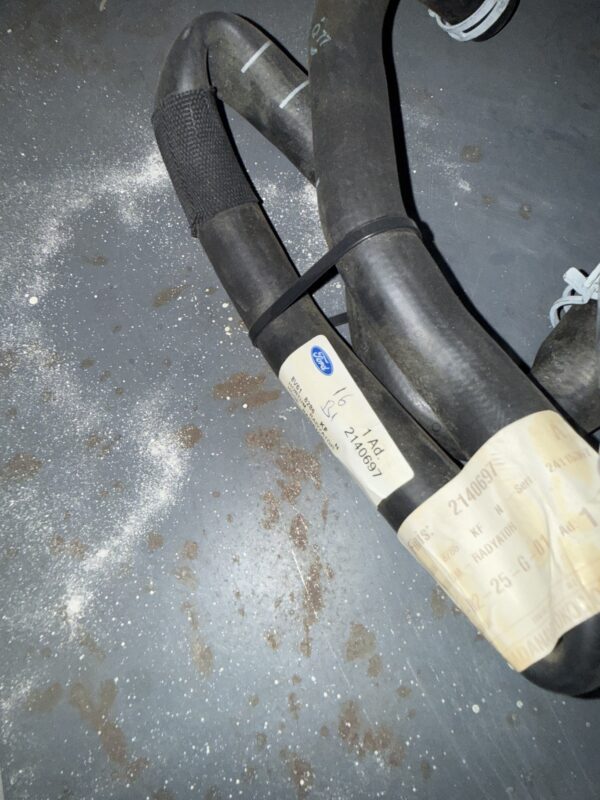 Ford 8V618286KF - Finish No: 2140697