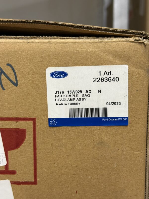 pn-797-2263640-02 Ford Courier Far Komple Sag JT76 13W029 AD | Finish No: 2263640